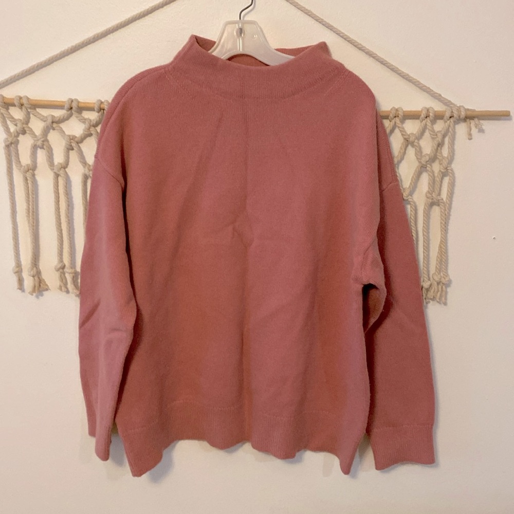 Ann Taylor pink sweater